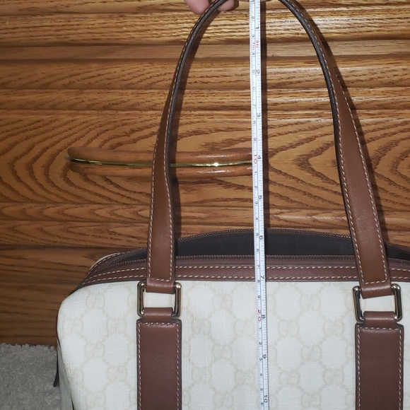 RARE Authentic Gucci Shoulder Bag in Cream - Picture 9 of 9